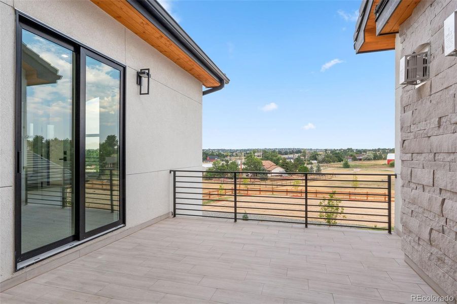 Front exterior of a new home in , Centennial, CO, highlighting curb appeal (Image 1).