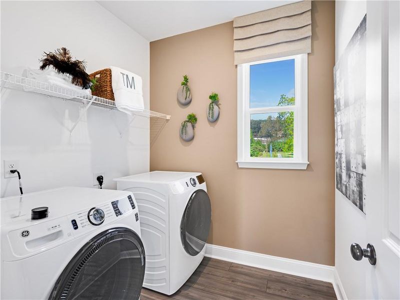 Furnished interior view inside a new home in Oakmead, Buford (Image 11).