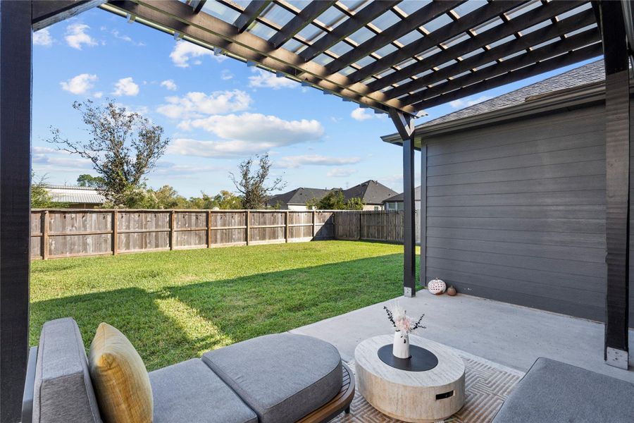 Exterior details and patio area of a home in , Santa Fe (Image 19). Exterior details and patio area of a home in , Santa Fe (Image 19).