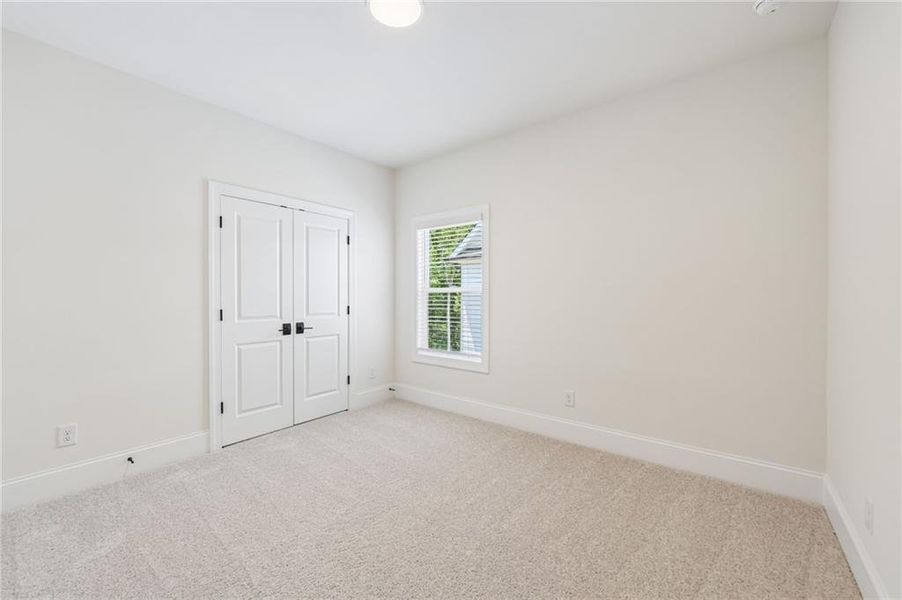 Spacious, unfurnished interior of a new home in Waterhaven, Cumming (Image 37).