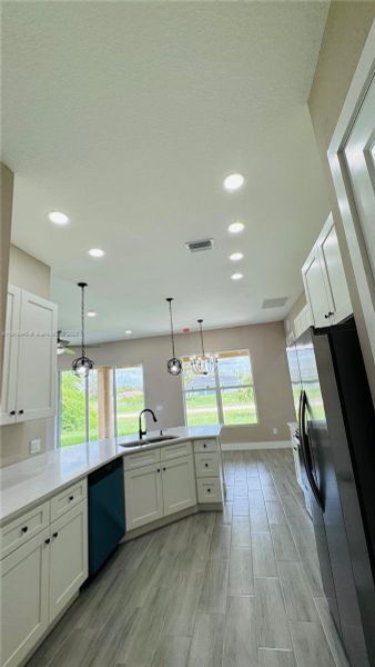 Spacious, unfurnished interior of a new home in , Labelle (Image 25).