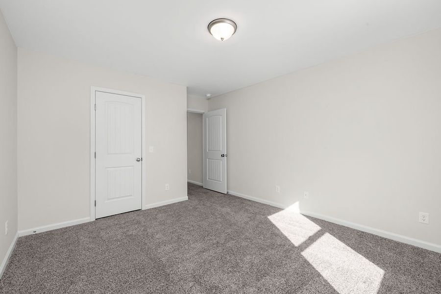 Spacious, unfurnished interior of a new home in Savannah Highlands, Savannah (Image 33).