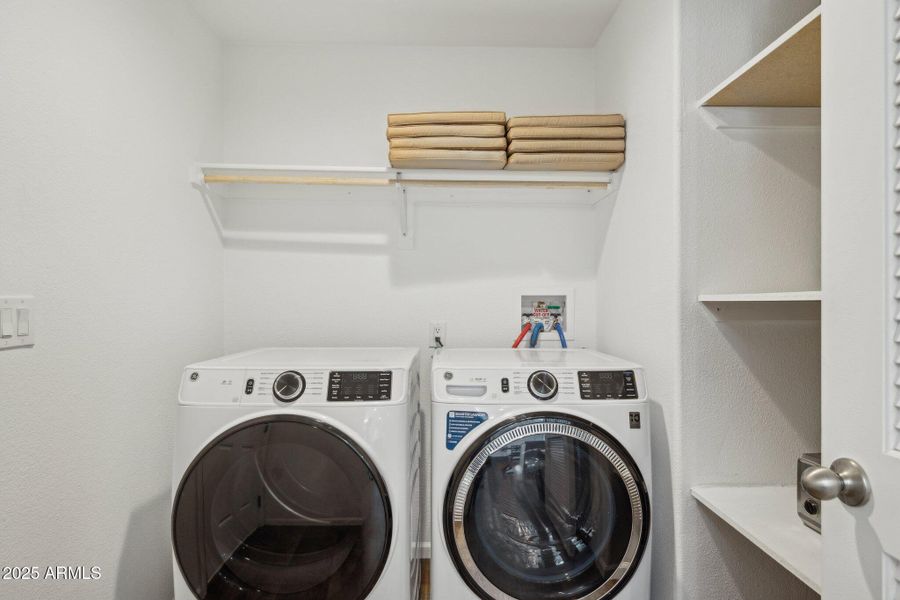 21-web-or-mls-2314-e-clear-point-way 21-web-or-mls-2314-e-clear-point-way