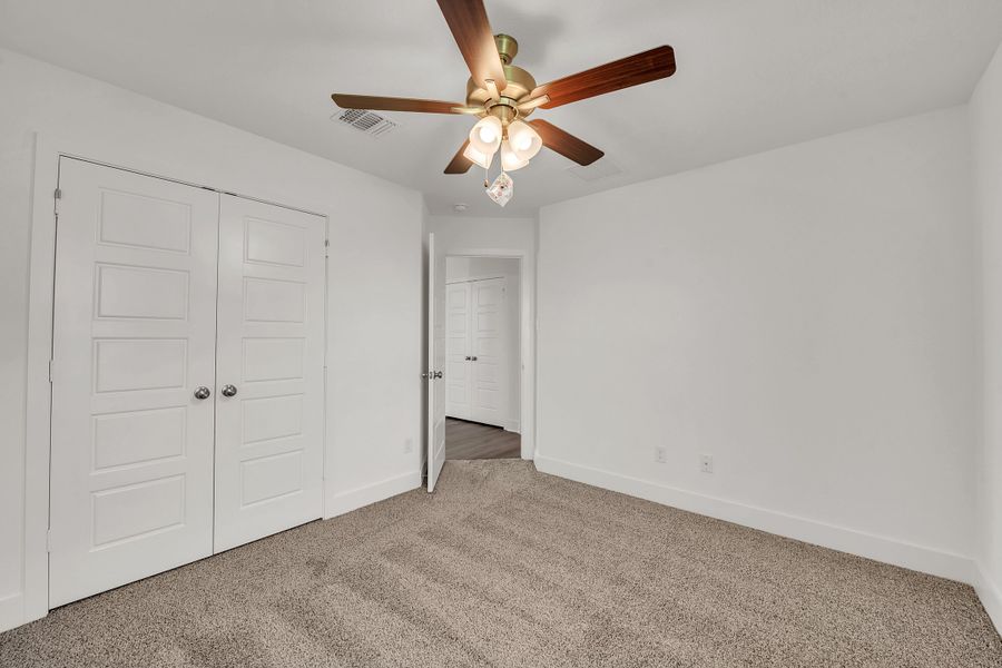 Spacious, unfurnished interior of a new home in The Homestead, Temple (Image 15).