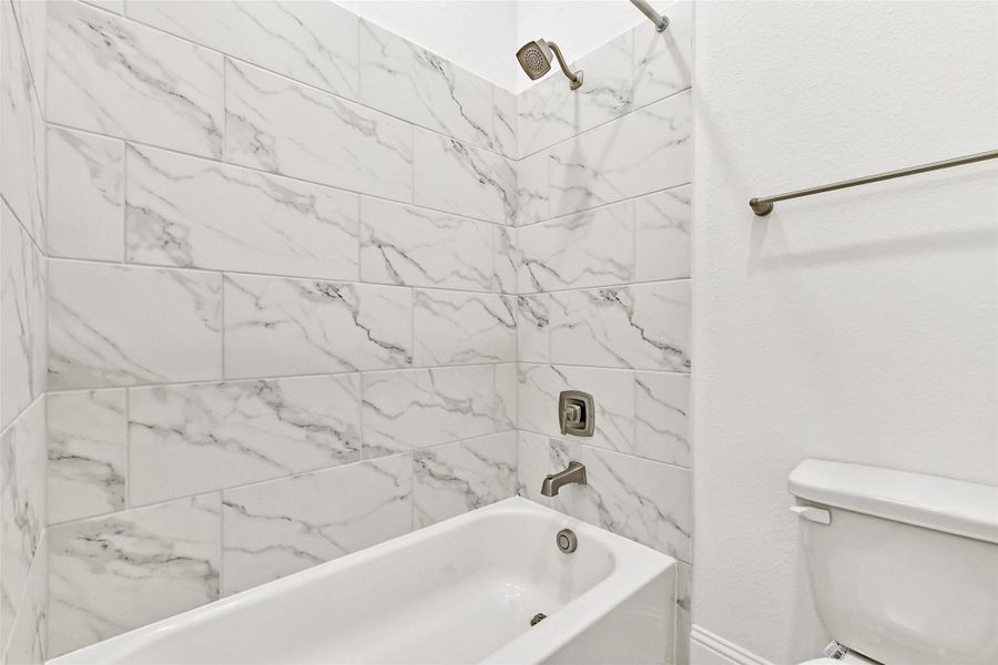 Furnished interior view inside a new home in , Manvel (Image 11).