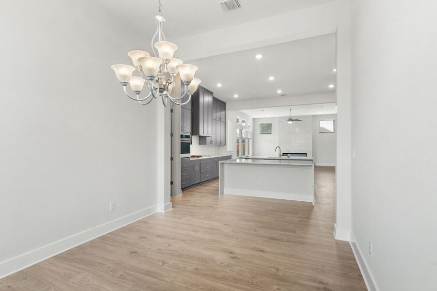 Spacious, unfurnished interior of a new home in Broken Oak, Georgetown (Image 59).