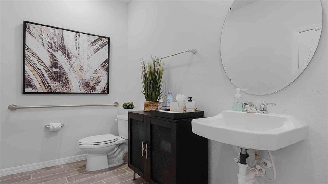 Furnished interior view inside a new home in Wynwood, Ocoee (Image 8). Furnished interior view inside a new home in Wynwood, Ocoee (Image 8).