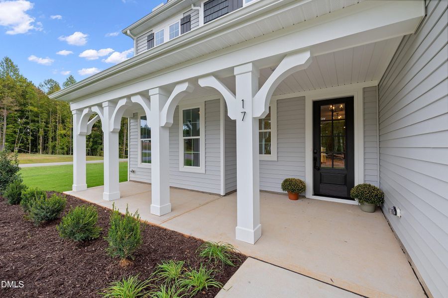 Exterior details and patio area of a home in Baylee Ridge, Selma (Image 3).