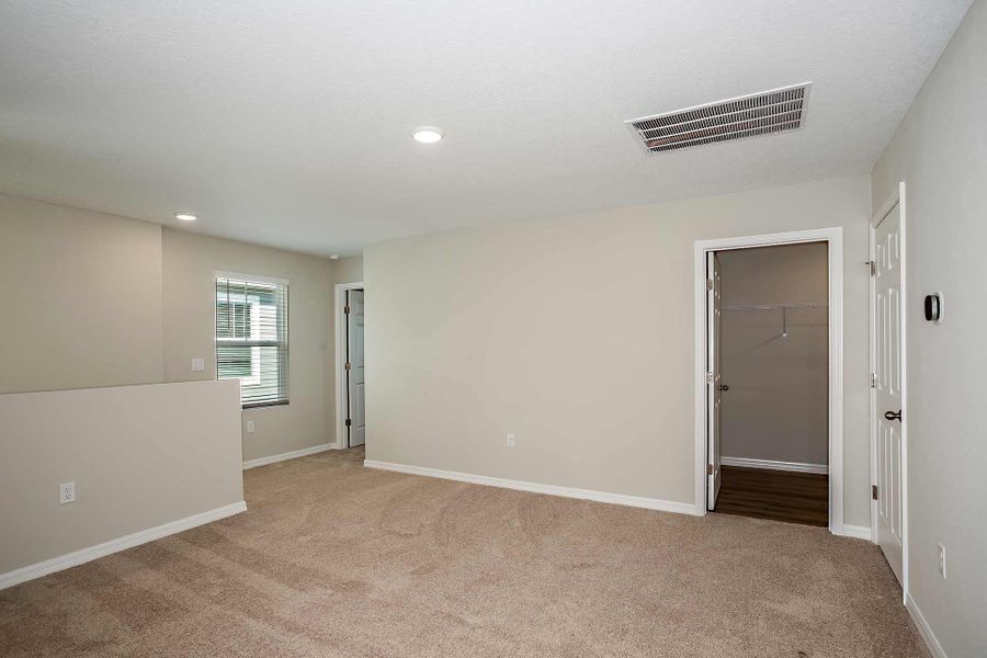 Spacious, unfurnished interior of a new home in Pasadena Ridge, Dade City (Image 18). Spacious, unfurnished interior of a new home in Pasadena Ridge, Dade City (Image 18).