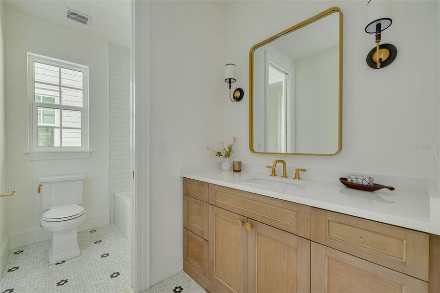Furnished interior view inside a new home in , St. Petersburg (Image 12).