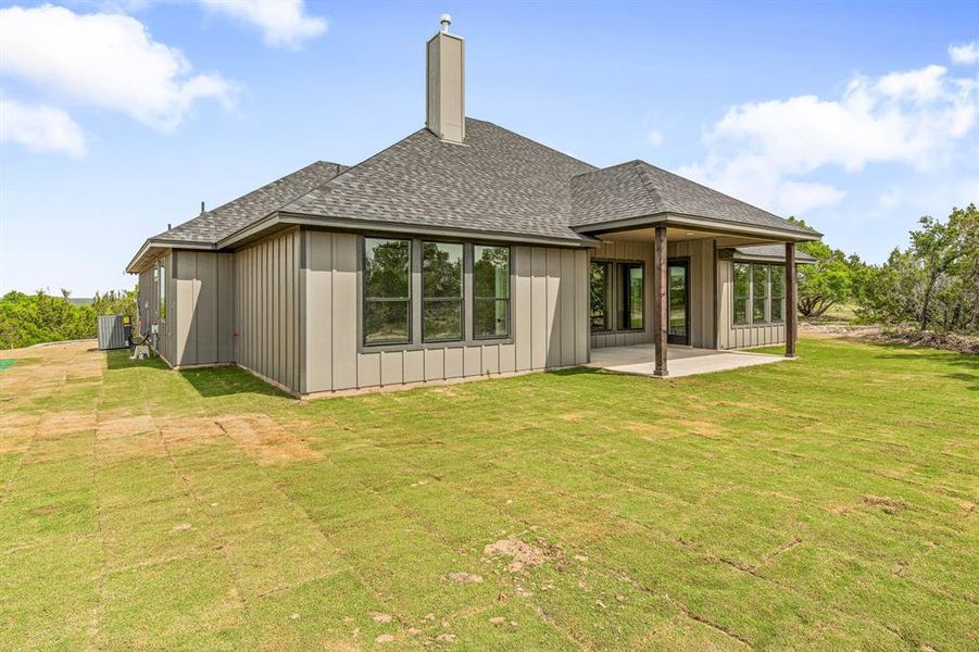 Exterior details and patio area of a home in , Bluff Dale (Image 3).
