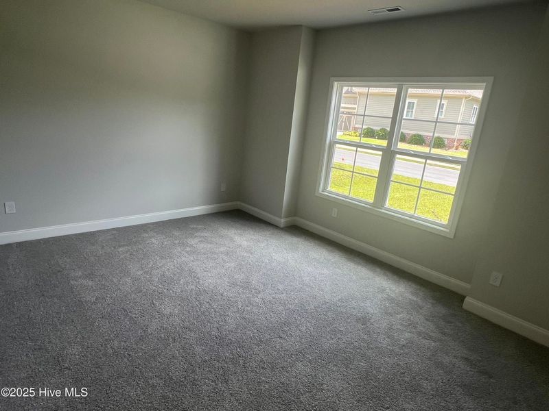 Spacious, unfurnished interior of a new home in Rutledge, Shallotte (Image 12).