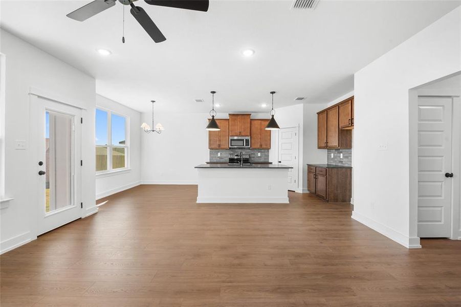 Image 16 of a home in . Image 16 of a home in .