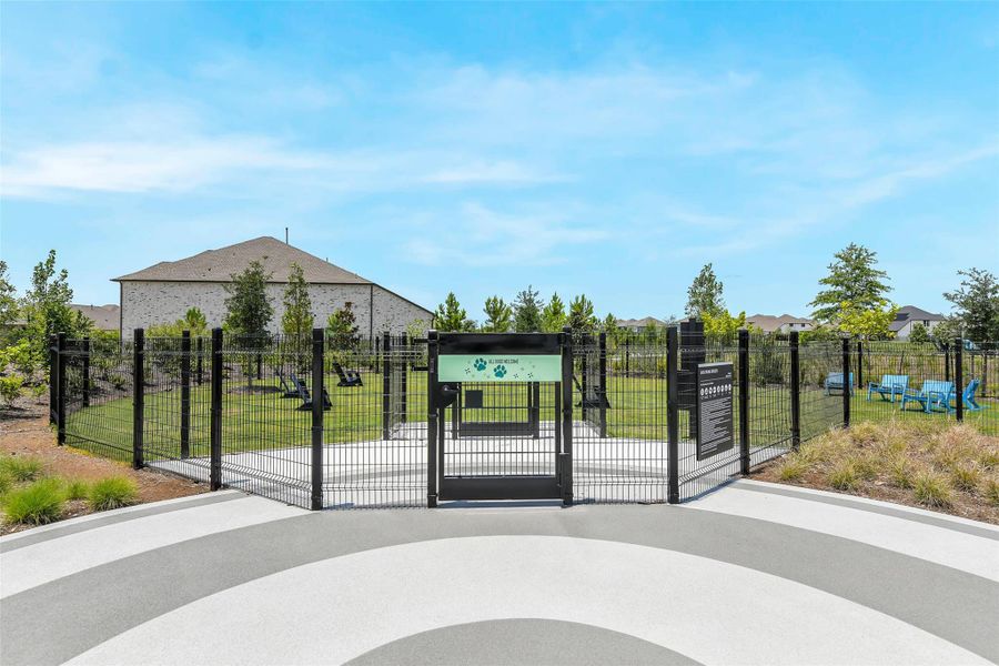 Community amenities in , Cypress (Image 42).