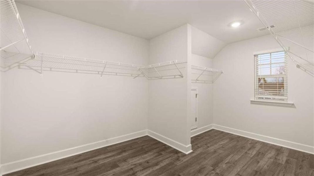 Spacious, unfurnished interior of a new home in Heritage Pointe, Senoia (Image 63).