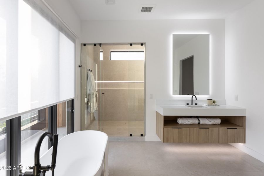 Upstairs En Suite 1 Upstairs En Suite 1