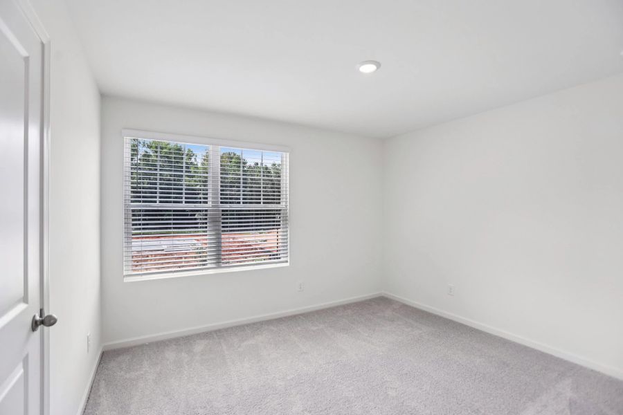 Representative unfurnished interior of a home built from the Splendor by Starlight Homes in The Summit at Carters Station, Columbia (Image 23).