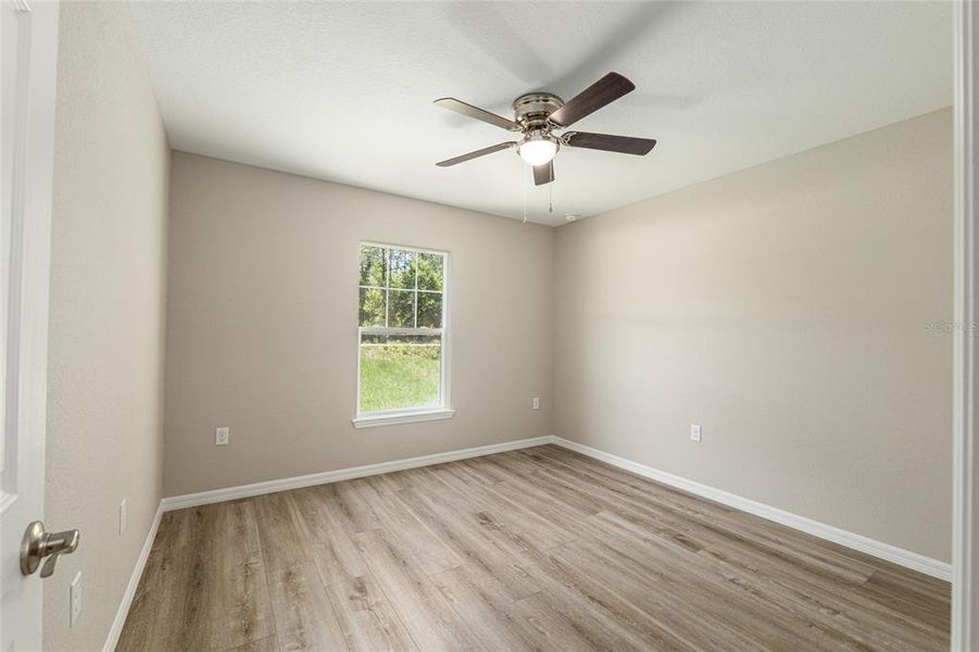 Spacious, unfurnished interior of a new home in , Dunnellon (Image 50).