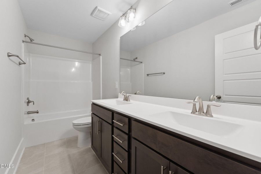 30-web-or-mls-DSC00035 30-web-or-mls-DSC00035