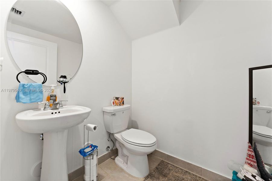 Furnished interior view inside a new home in , Miami (Image 13).