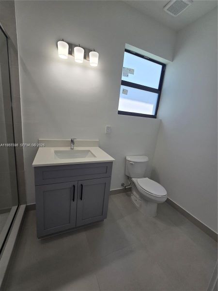 Furnished interior view inside a new home in , Homestead (Image 13).