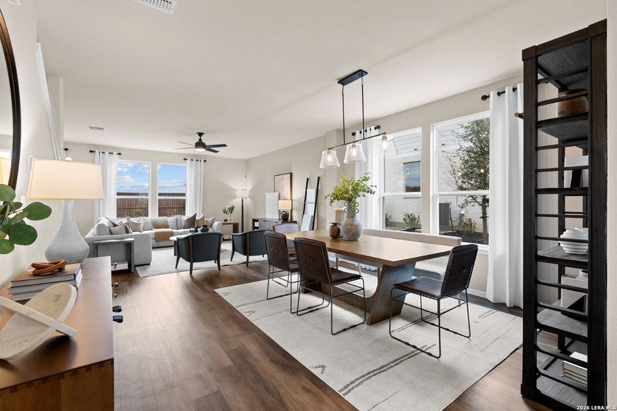 Furnished interior view inside a new home in Horizon Ridge, San Antonio (Image 15). Furnished interior view inside a new home in Horizon Ridge, San Antonio (Image 15).