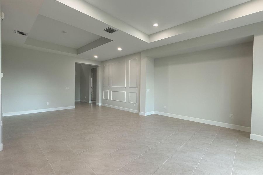 Spacious, unfurnished interior of a new home in , Westlake (Image 16).