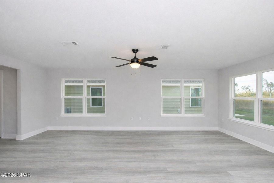 Spacious, unfurnished interior of a new home in Fox Glenn, Panama City (Image 10).