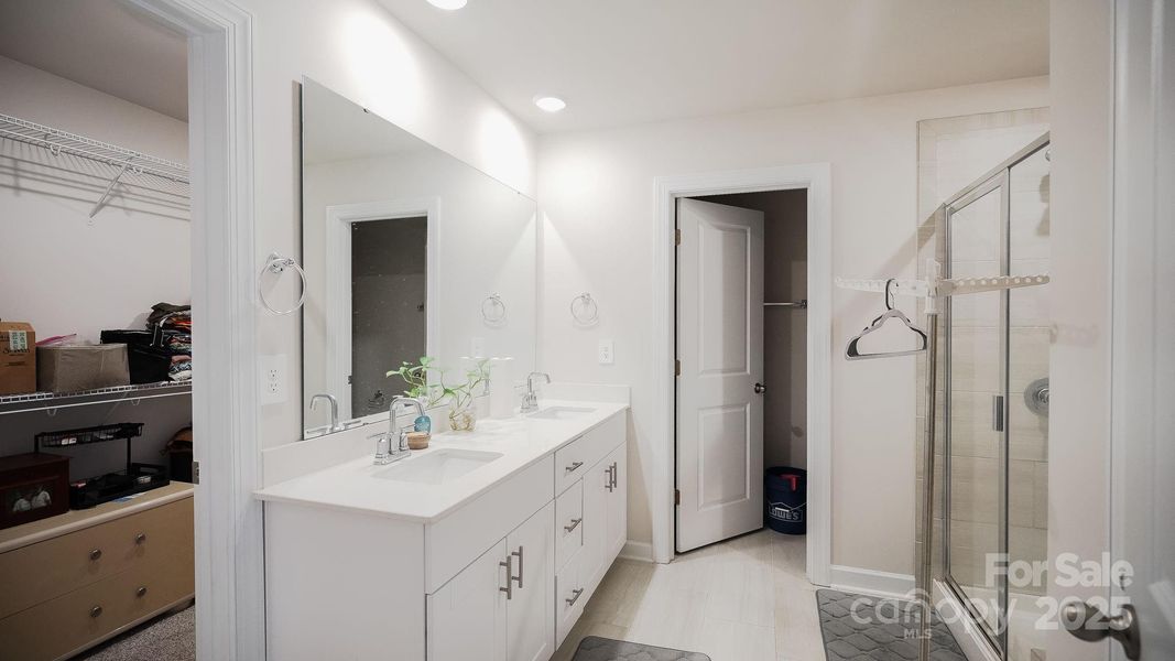 Furnished interior view inside a new home in , York (Image 31).