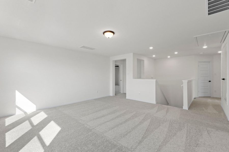 Spacious, unfurnished interior of a new home in Salerno - Classic Collection, Round Rock (Image 26). Spacious, unfurnished interior of a new home in Salerno - Classic Collection, Round Rock (Image 26).