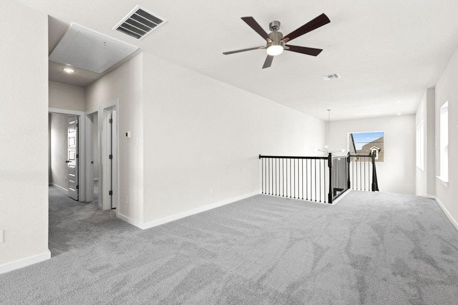 Spacious, unfurnished interior of a new home in Santa Rita Ranch, Liberty Hill (Image 16). Spacious, unfurnished interior of a new home in Santa Rita Ranch, Liberty Hill (Image 16).