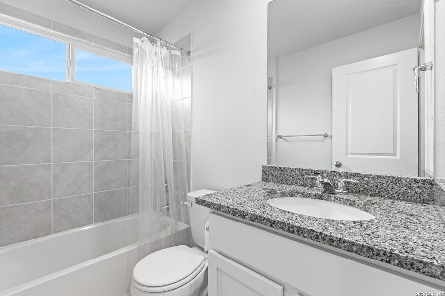 Furnished interior view inside a new home in Copper Canyon, Bulverde (Image 8).