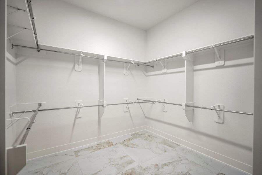 Spacious, unfurnished interior of a new home in Briarley, Montgomery (Image 41).