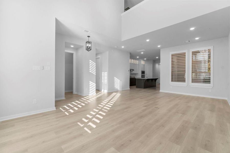 Spacious, unfurnished interior of a new home in , Montgomery (Image 16).