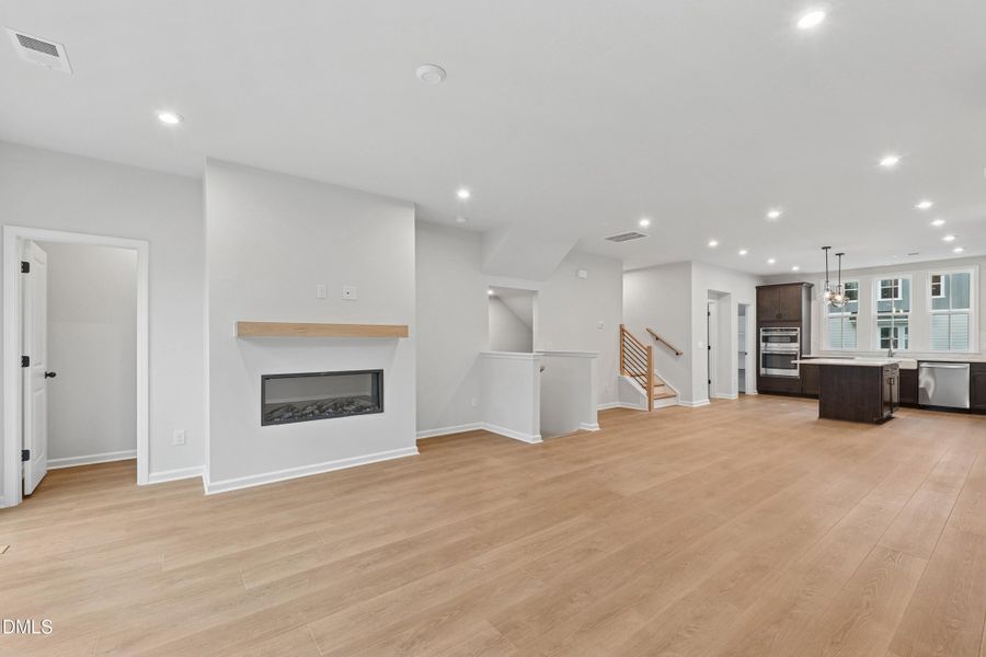 Twinleaf Townes 92_Living Room 1_2.27.26 Twinleaf Townes 92_Living Room 1_2.27.26