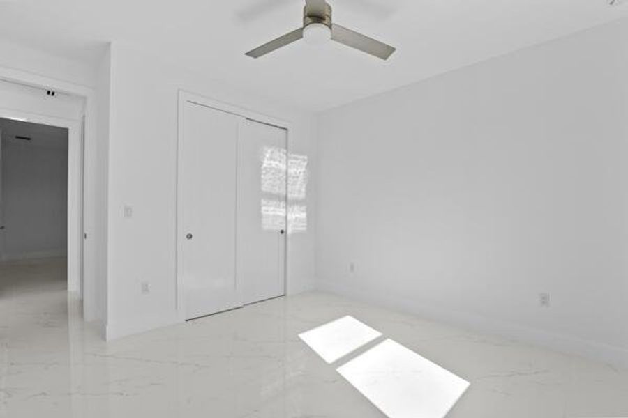 Spacious, unfurnished interior of a new home in , Loxahatchee (Image 45).