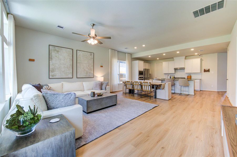 Now who doesn't want to have a party here?!?