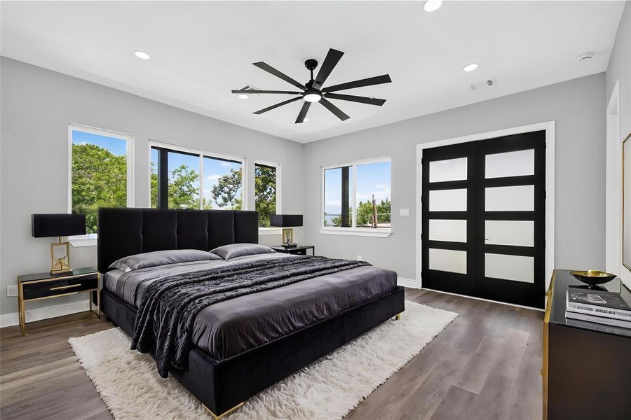 Furnished interior view inside a new home in , Willis (Image 11).