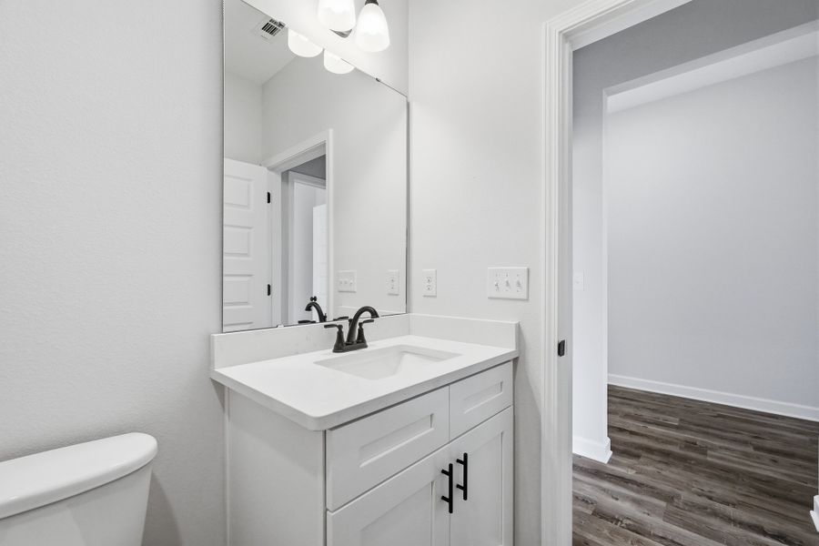 Furnished interior view inside a new home in Barton's Bend, Crestview (Image 9).