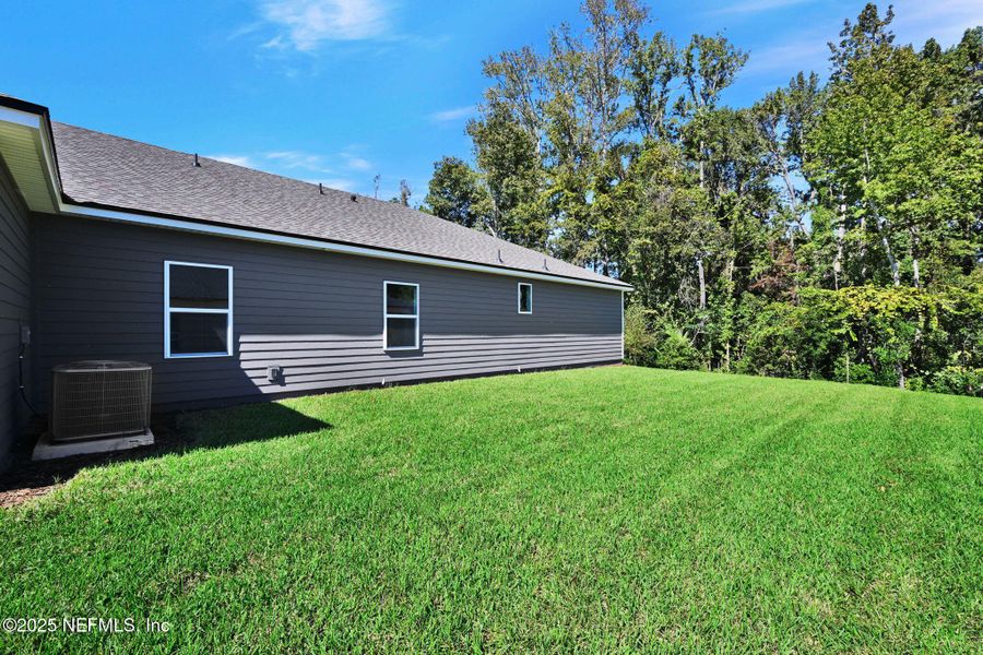 Exterior details and patio area of a home in McGirt's Creek, Yulee (Image 3).