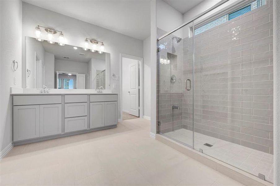 Furnished interior view inside a new home in Lilyana, Celina (Image 5).