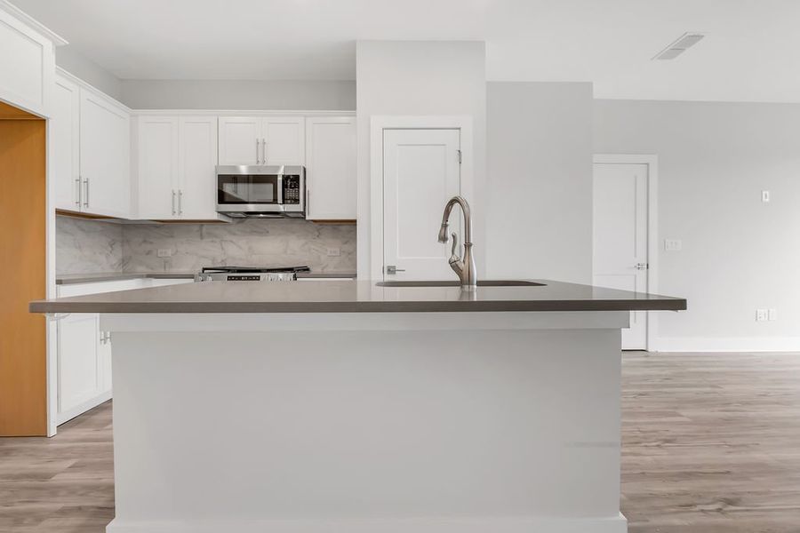 Furnished interior view inside a new home in Echo Park, Suwanee (Image 11).