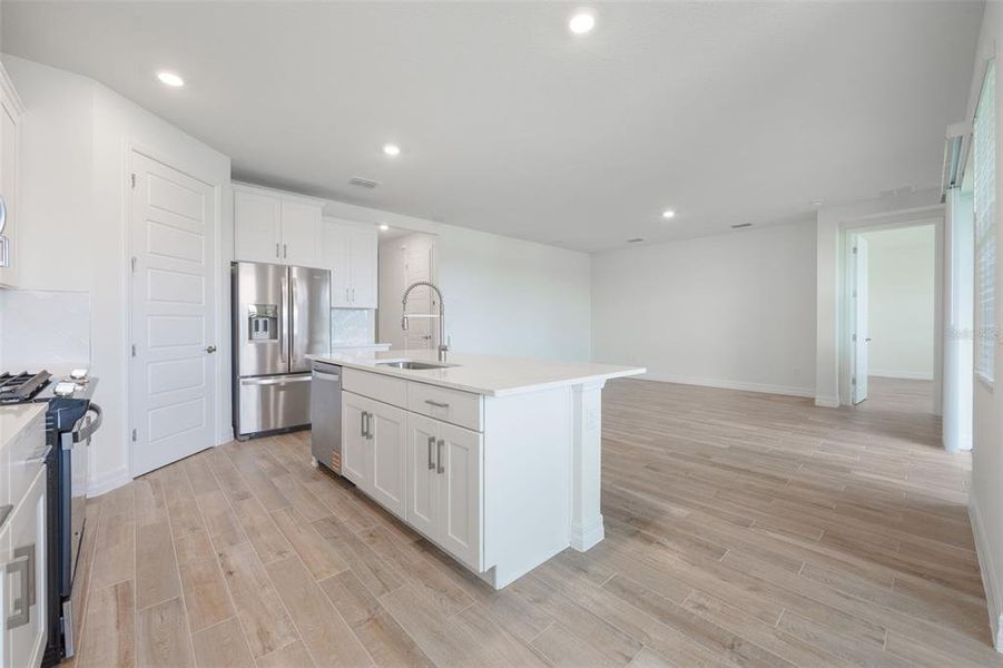 Furnished interior view inside a new home in Lakes of Mount Dora, Mount Dora (Image 8).