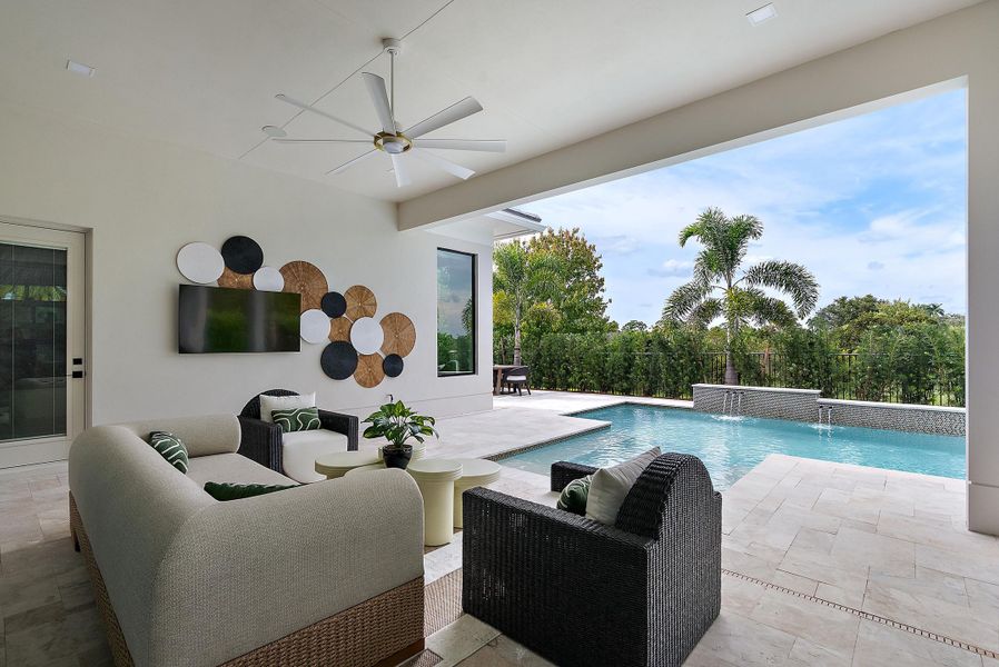 Lanai to Pool | Keenan Model