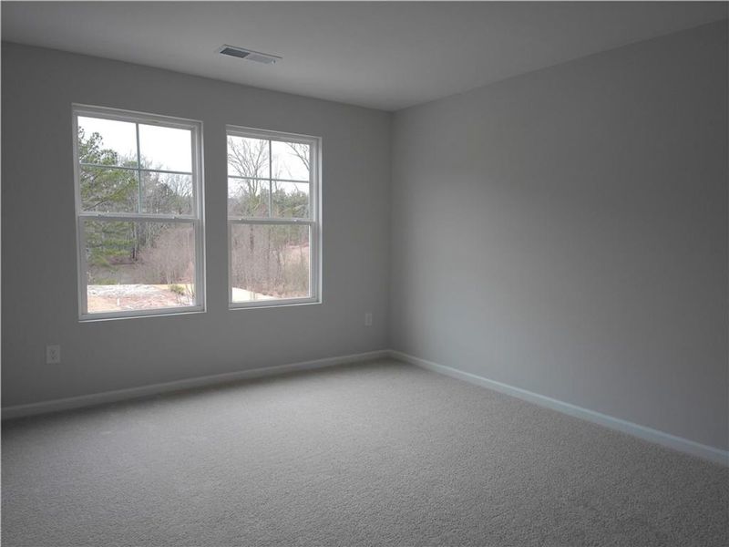 Spacious, unfurnished interior of a new home in Lake Shore, Winder (Image 20).
