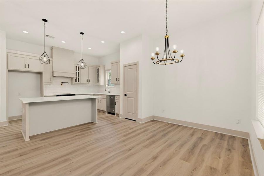 Spacious, unfurnished interior of a new home in , West Tawakoni (Image 36). Spacious, unfurnished interior of a new home in , West Tawakoni (Image 36).