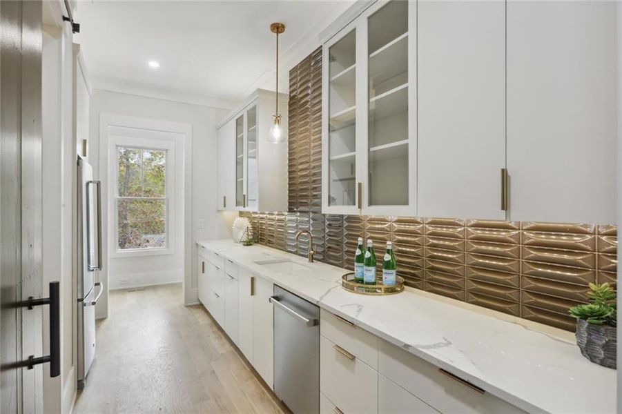 Furnished interior view inside a new home in , Atlanta (Image 7).