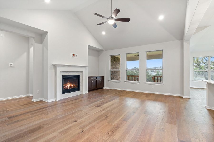 Representative unfurnished interior of a home built from the Palmer by Ashton Woods in The Estates at La Cima, San Marcos (Image 48).