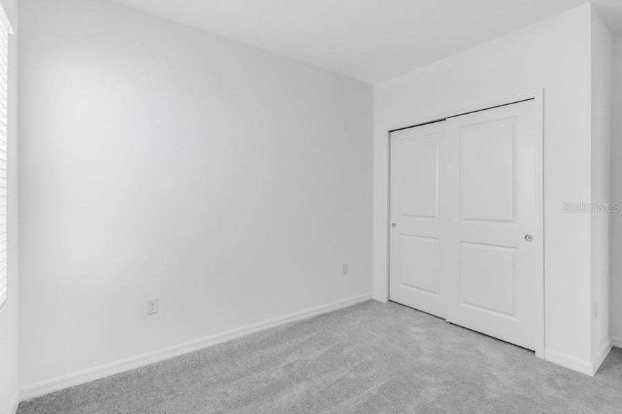 Spacious, unfurnished interior of a new home in Coasterra Community Group Page, Palmetto (Image 13).