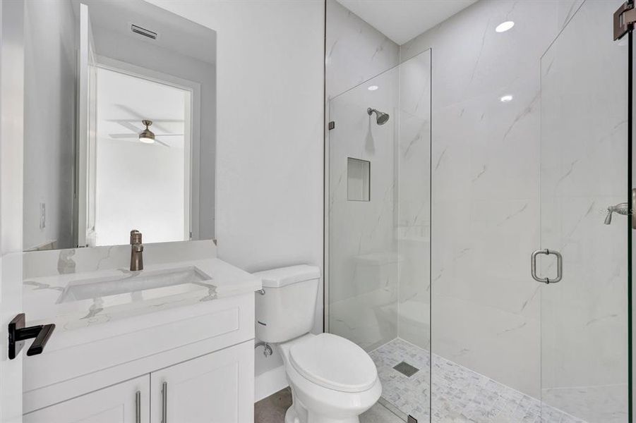 Furnished interior view inside a new home in , Lehigh Acres (Image 6).